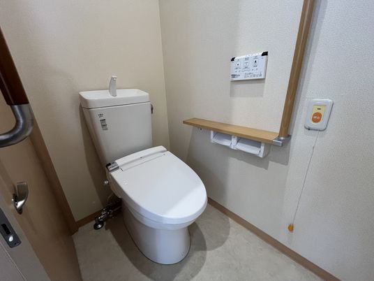 ゆったりしたトイレスペース