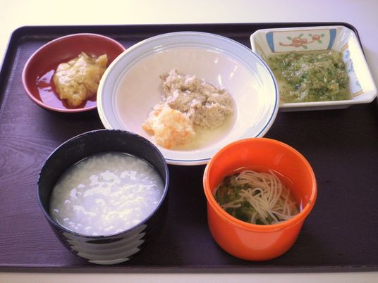 栄養バランスの和食膳