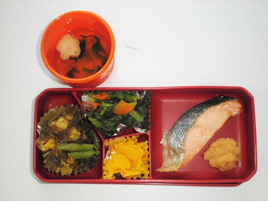 栄養バランスの取れた食事