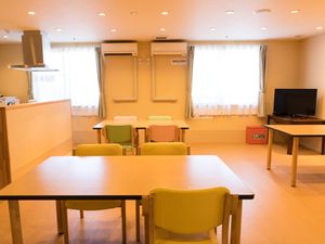 共有リビングの光景