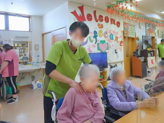 スタッフと利用者の共有スペース