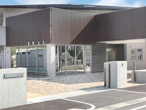 モダンな建物の外観