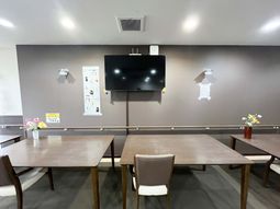 テレビがある食堂