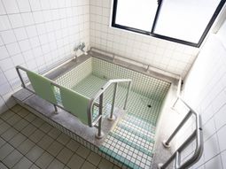 安全に配慮した浴室