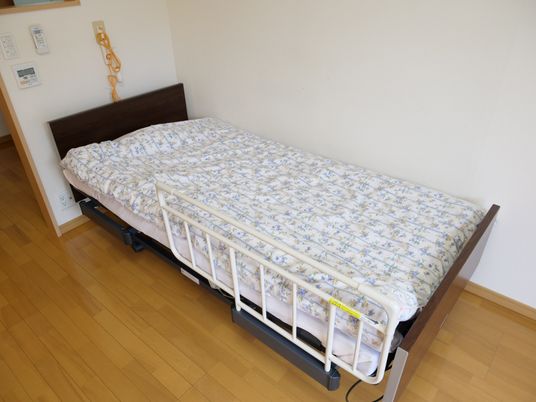 落ち着いた雰囲気の居室