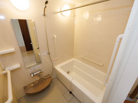 バリアフリー浴室