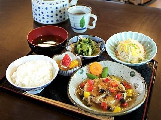 彩り豊かな和食膳