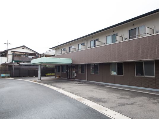 清潔な外観の建物