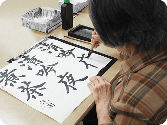 創作活動を支援する職場