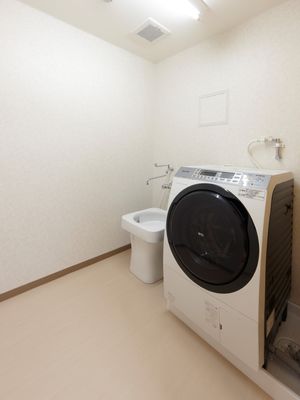 洗濯機とトイレの設備