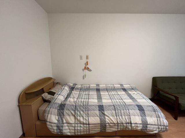 機能的な居室 居室 シンプルで落ち着きのある空間が広がります。快適な睡眠環境を提供しています。
