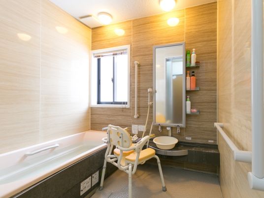 バリアフリー浴室設備