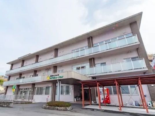 外観の施設建物  