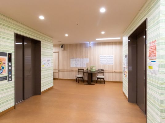 廊下の穏やかな雰囲気