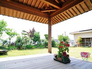 広々とした庭