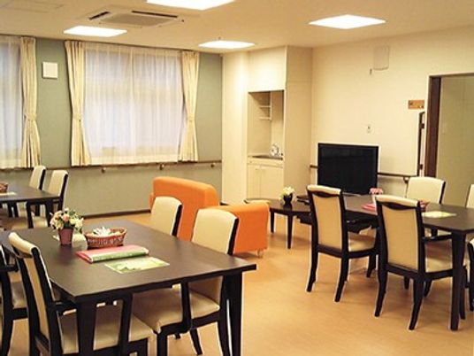 明るい食堂  