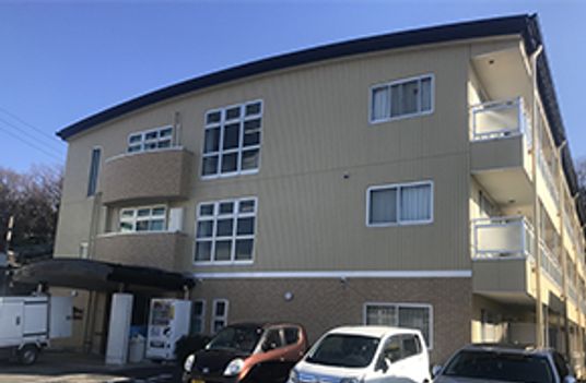 3階建ての外観