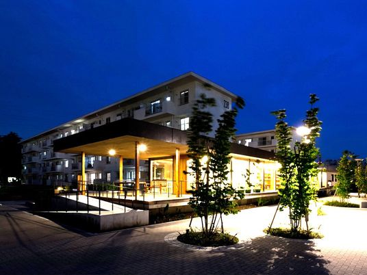 夜景の外観  