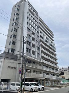 高層建物外観