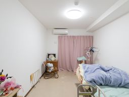 清潔な個室の居室