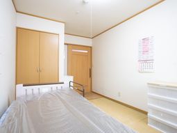 一人部屋の居室  