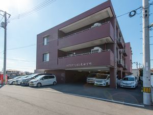 外観の建物全体像