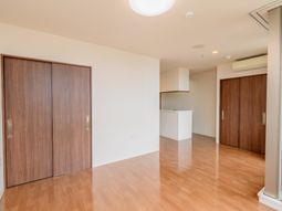 シンプルな居室の画