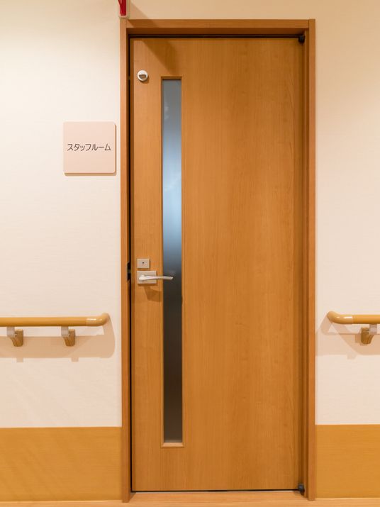 スタッフルームの入口