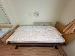 ベッドがある個室  