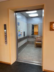 開放されたエレベーター