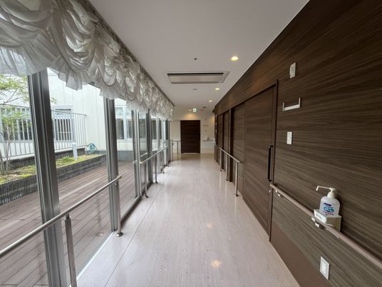 明るい廊下