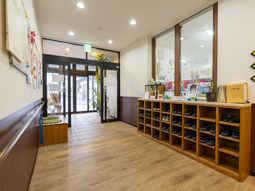 靴箱のあるエントランス