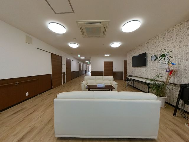 広々とした廊下