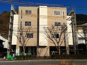 完成間近の建物外観