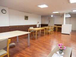 広々としたダイニングルーム