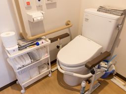 整理された清潔なトイレ