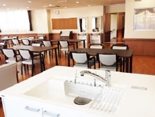 明るいダイニングルーム