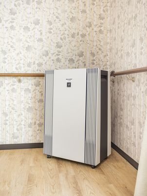 廊下の空気清浄機  