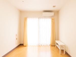 明るい空間の個室