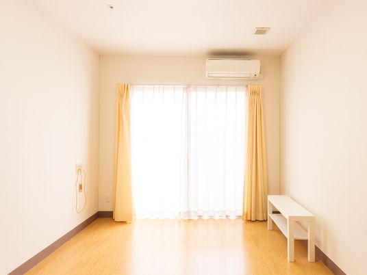 明るい空間の個室