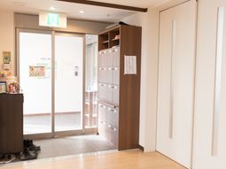 明るいエントランス