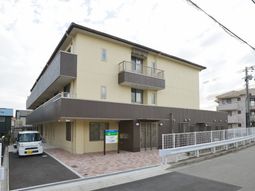 清潔感のある施設外観