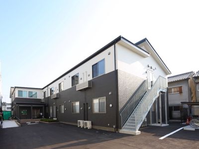 清潔感ある外観の建物