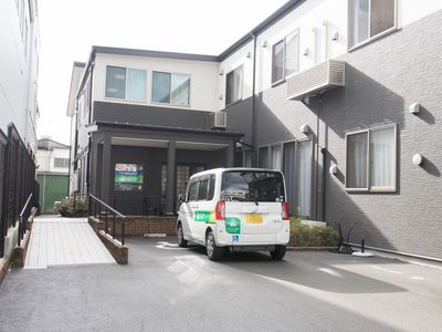 エントランスの外観