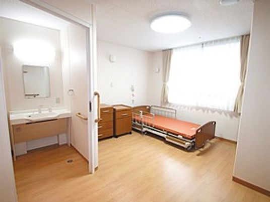 明るい居室  