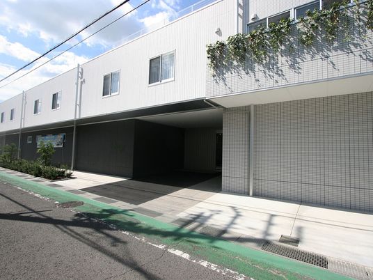 清潔感ある建物の外観