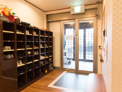 玄関受付のエントランス