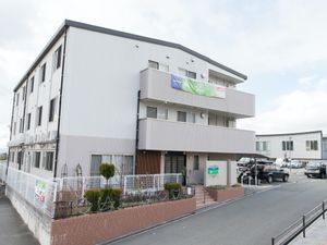 清潔感のある建物の外観