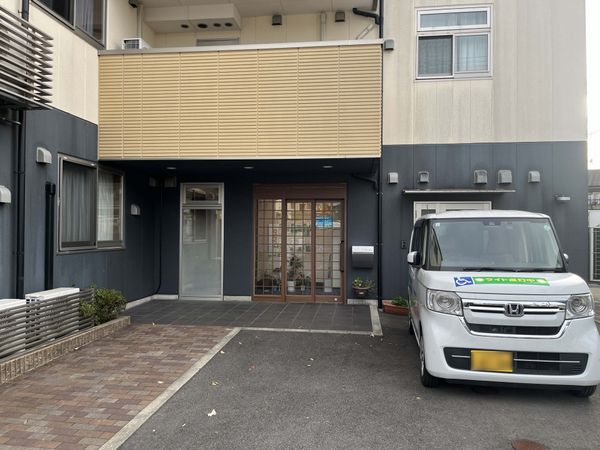 清潔感のあるエントランス