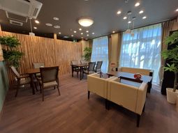 居心地の良いラウンジ